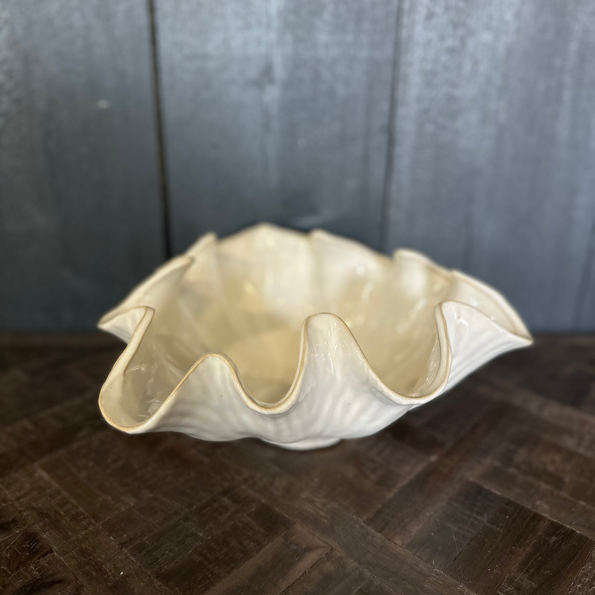White Wave Planter