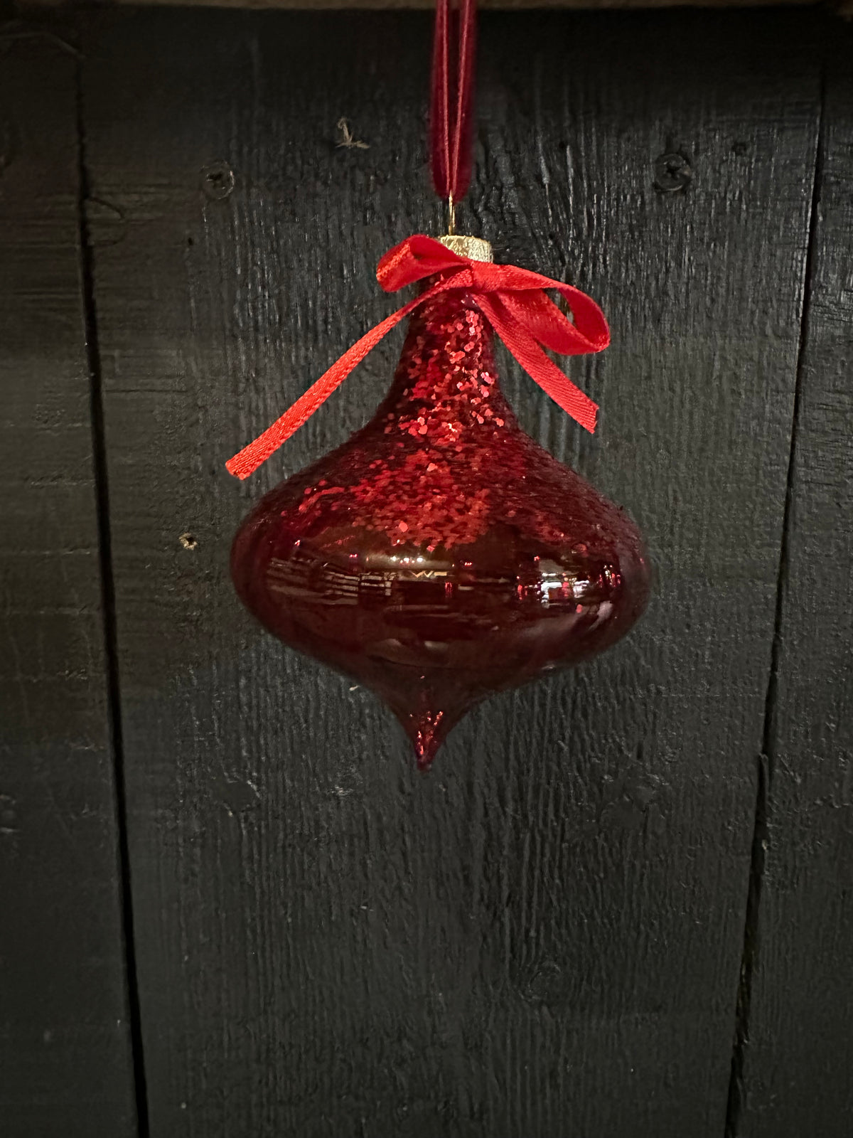 Sparkling Red Glass Bauble