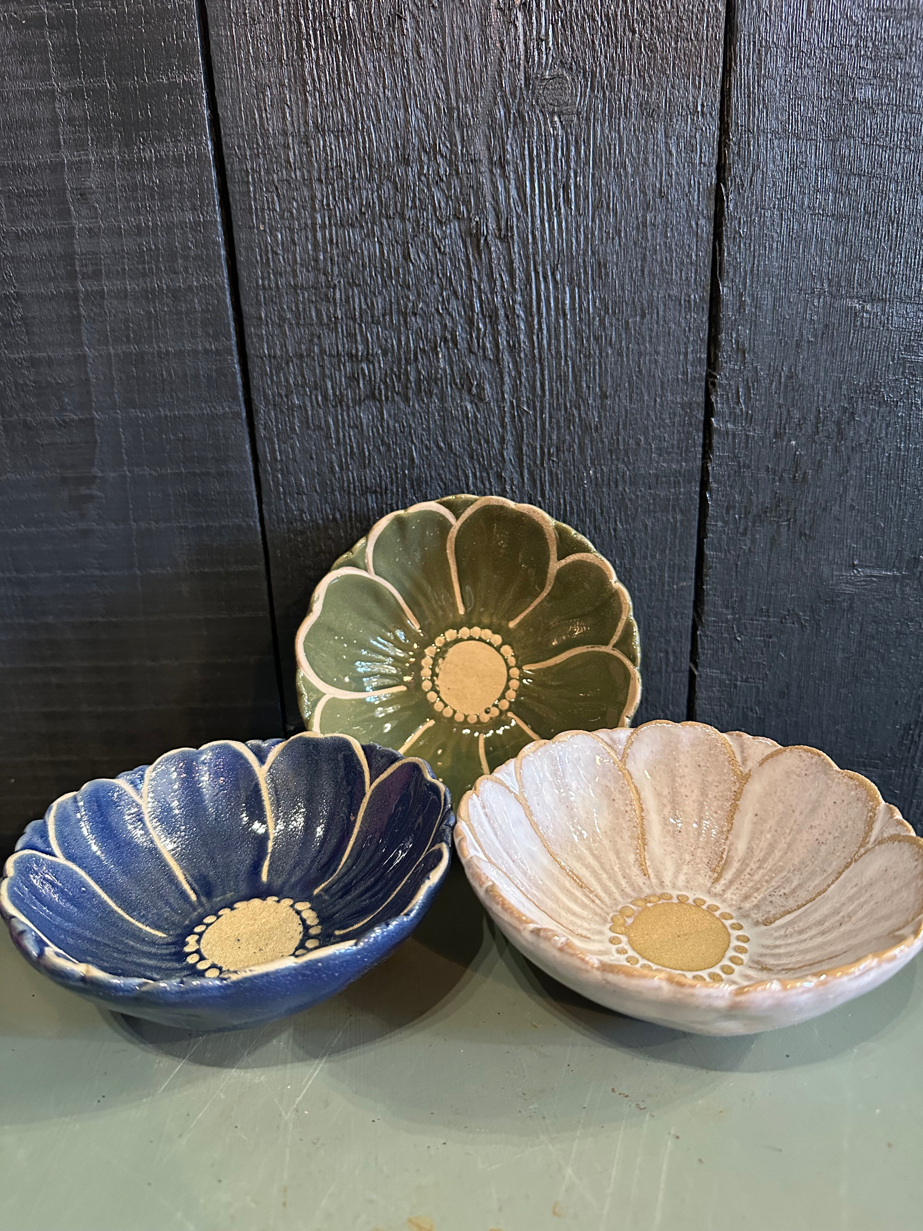 Stone Flower Bowl