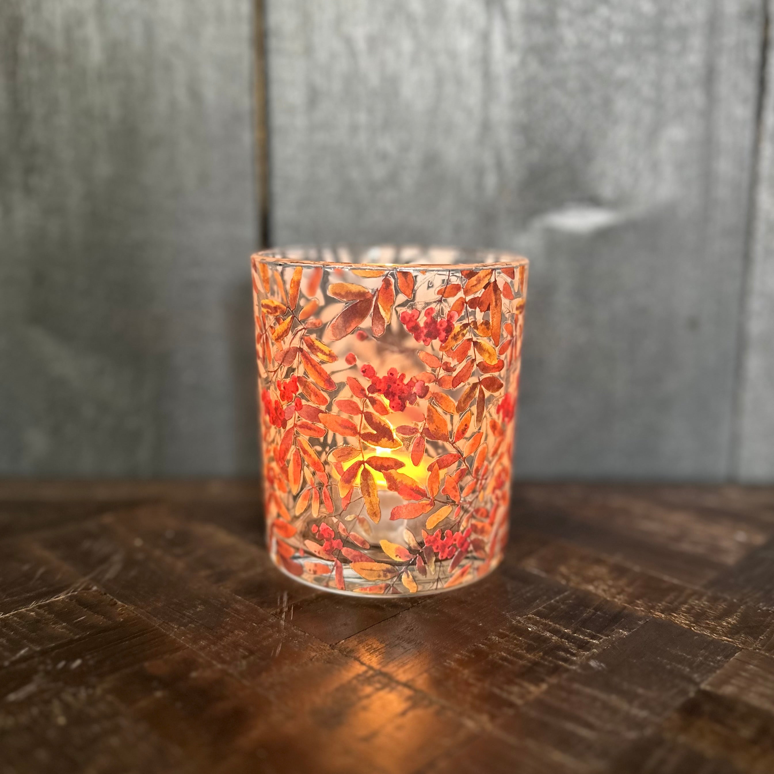Leaf Patten Candle Holders
