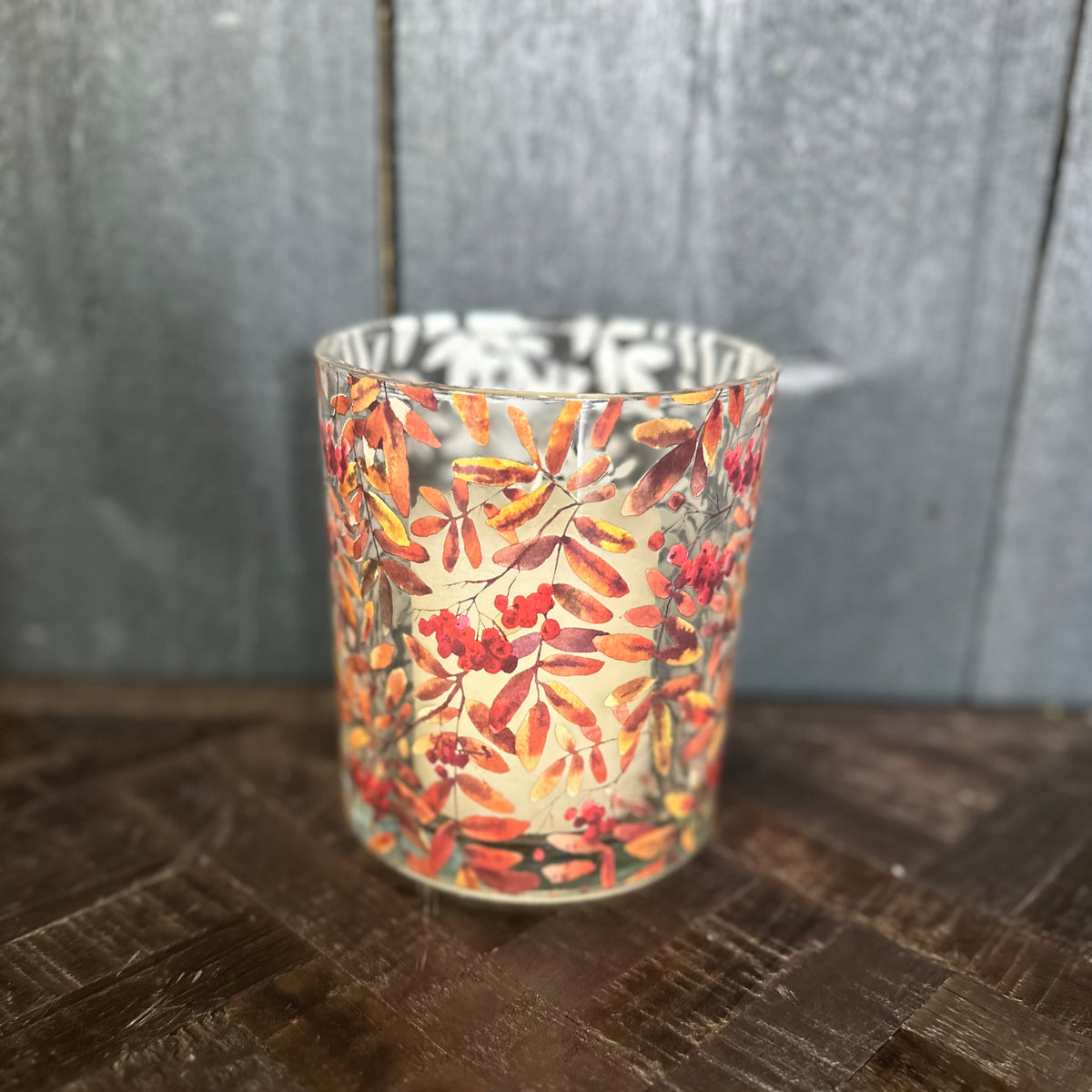 Leaf Patten Candle Holders